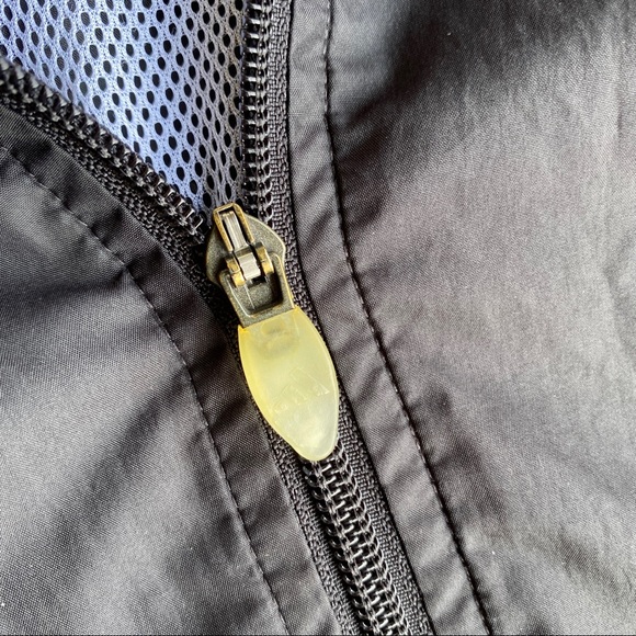 Adidas Classic Black Windbreaker Jacket - Picture 2 of 5